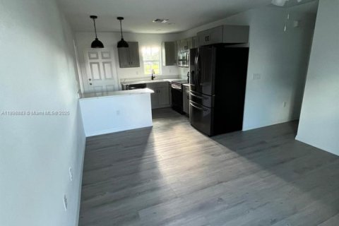 Villa ou maison à vendre à Okeechobee, Floride: 2 chambres № 1951501 - photo 7