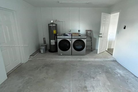 Villa ou maison à vendre à Okeechobee, Floride: 2 chambres № 1951501 - photo 13