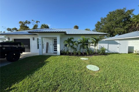 Villa ou maison à vendre à Okeechobee, Floride: 2 chambres № 1951501 - photo 1