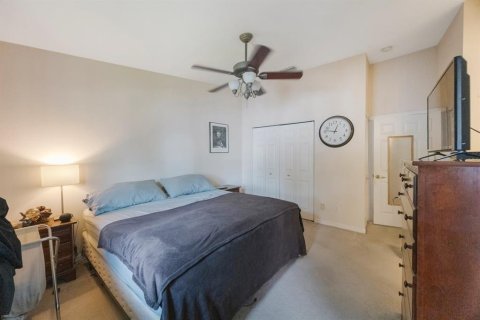 Townhouse in Largo, Florida 3 bedrooms, 135.73 sq.m. № 1785022 - photo 18