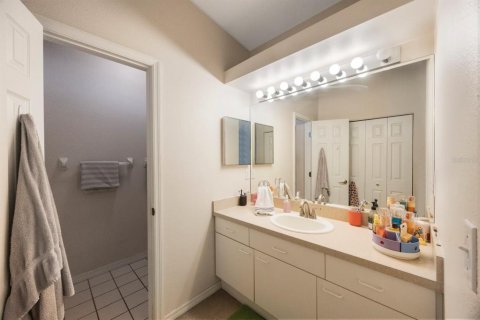 Townhouse in Largo, Florida 3 bedrooms, 135.73 sq.m. № 1785022 - photo 22