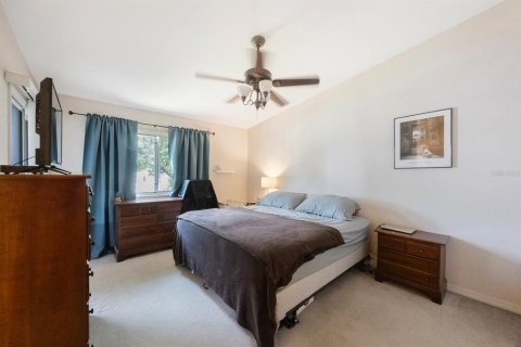 Townhouse in Largo, Florida 3 bedrooms, 135.73 sq.m. № 1785022 - photo 20