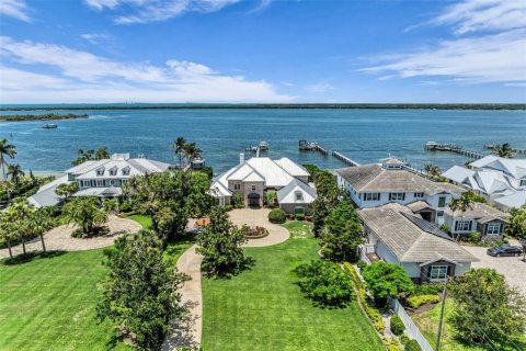 Villa ou maison à Bradenton, Floride 4 chambres, 597.45 m2 № 2434523