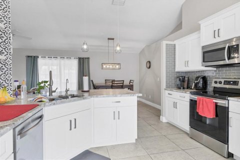 Casa en venta en North Port, Florida, 3 dormitorios, 137.22 m2 № 2202732 - foto 15