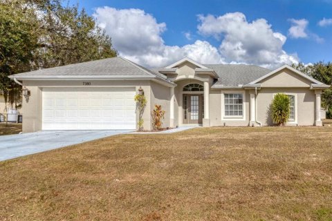 Casa en North Port, Florida 3 dormitorios, 137.22 m2 № 2202732
