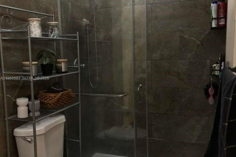 Снять в аренду кондоминиум в Хайалиа, Флорида 2 спальни, 101.26м2, № 2006028 - фото 8