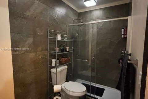 Снять в аренду кондоминиум в Хайалиа, Флорида 2 спальни, 101.26м2, № 2006028 - фото 6