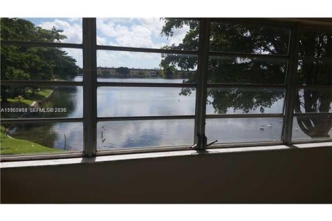 Condominio en venta en Miami, Florida, 2 dormitorios, 91.97 m2 № 2028335 - foto 5