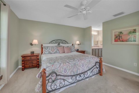 House in The Villages, Florida 2 bedrooms, 106.09 sq.m. № 1677726 - photo 18