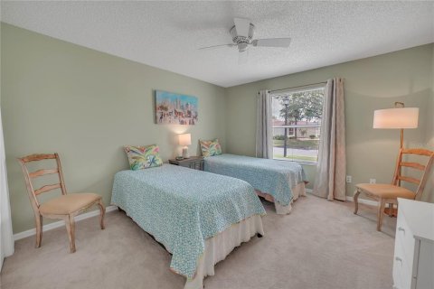 House in The Villages, Florida 2 bedrooms, 106.09 sq.m. № 1677726 - photo 23