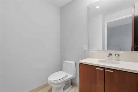Copropriété à vendre à Tampa, Floride: 2 chambres, 135.27 m2 № 2430505 - photo 16