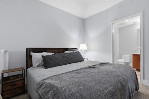 Copropriété à vendre à Tampa, Floride: 2 chambres, 135.27 m2 № 2430505 - photo 13