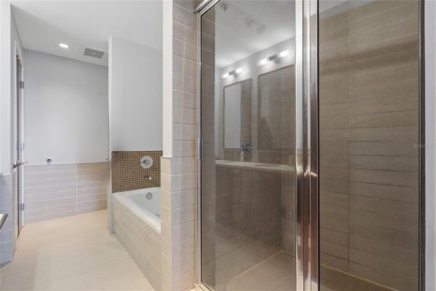 Copropriété à vendre à Tampa, Floride: 2 chambres, 135.27 m2 № 2430505 - photo 11