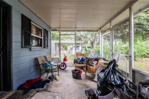 House in Bartow, Florida 4 bedrooms, 78.04 sq.m. № 2229673 - photo 18