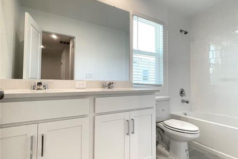 Adosado en alquiler en Orlando, Florida, 4 dormitorios, 151.15 m2 № 1866635 - foto 15