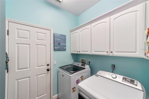 House in Lecanto, Florida 3 bedrooms, 147.16 sq.m. № 1903470 - photo 30