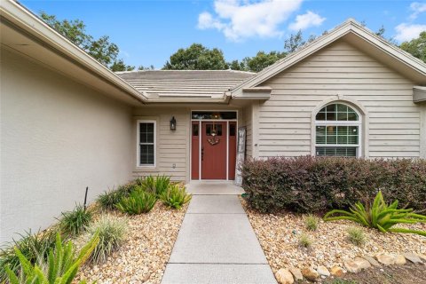 House in Lecanto, Florida 3 bedrooms, 147.16 sq.m. № 1903470 - photo 4