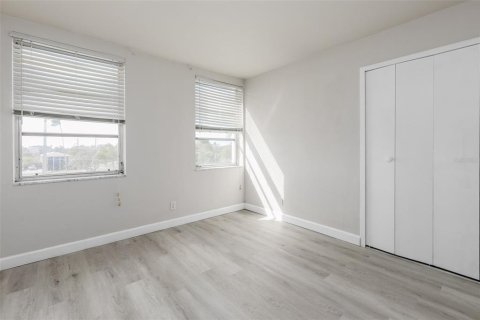 Copropriété à louer à Treasure Island, Floride: 2 chambres, 98.94 m2 № 2200905 - photo 28