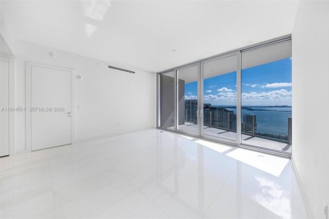 Condo in Miami, Florida, 2 bedrooms № 2248005 - photo 9