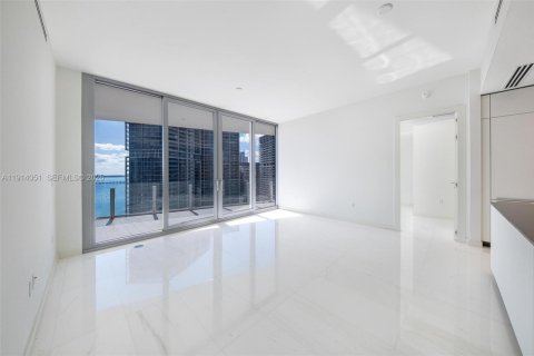 Condo in Miami, Florida, 2 bedrooms № 2248005 - photo 8