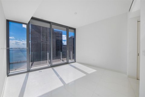 Condo in Miami, Florida, 2 bedrooms № 2248005 - photo 17
