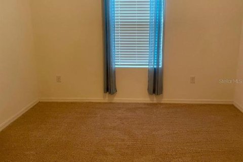 House in Edgewater, Florida 4 bedrooms, 207.36 sq.m. № 1687292 - photo 16