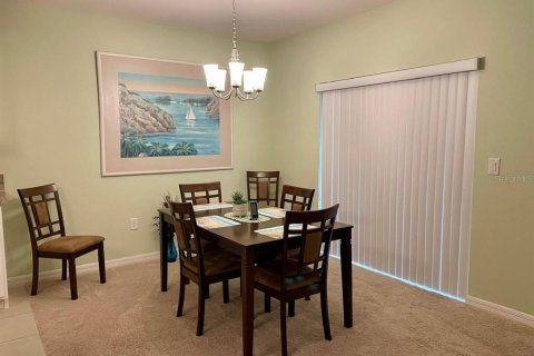 House in Edgewater, Florida 4 bedrooms, 207.36 sq.m. № 1687292 - photo 5