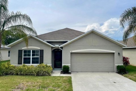 House in Edgewater, Florida 4 bedrooms, 207.36 sq.m. № 1687292 - photo 27