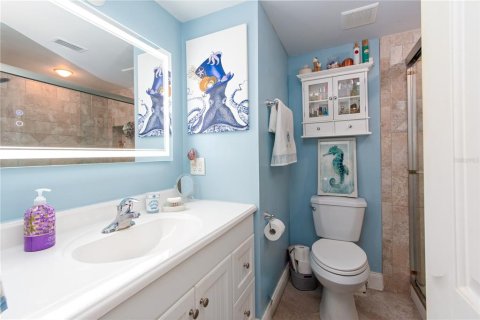 Townhouse in Clearwater, Florida 2 bedrooms, 118.91 sq.m. № 2201015 - photo 16