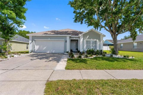 House in Land O' Lakes, Florida 4 bedrooms, 180.04 sq.m. № 2359197