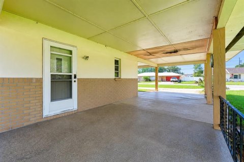 Villa ou maison à vendre à Lake Wales, Floride: 4 chambres, 200.11 m2 № 2415396 - photo 6