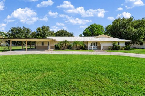 Villa ou maison à vendre à Lake Wales, Floride: 4 chambres, 200.11 m2 № 2415396 - photo 2