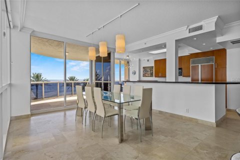 Condo in Fort Lauderdale, Florida, 3 bedrooms № 2413188 - photo 15