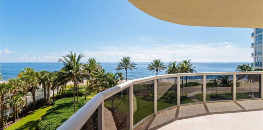 Condo in Fort Lauderdale, Florida, 3 bedrooms № 2413188
