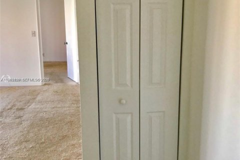 Copropriété à louer à Aventura, Floride: 1 chambre, 84.54 m2 № 2024265 - photo 6