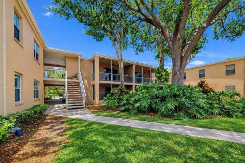 Condo à Tampa, Floride, 3 chambres  № 2111716