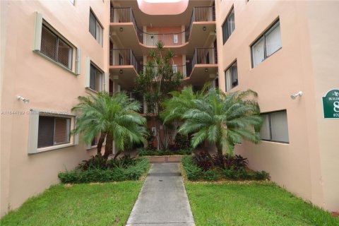 Copropriété à louer à Miami, Floride: 2 chambres, 89.65 m2 № 1840899 - photo 19