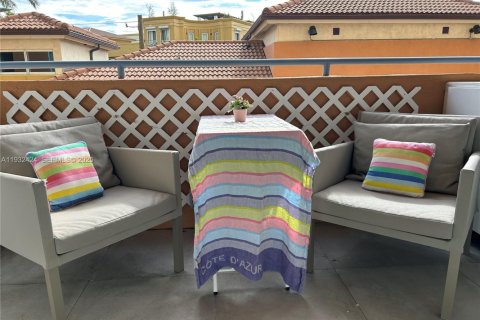 Снять в аренду кондоминиум в Майами-Бич, Флорида 2 спальни, 104.98м2, № 2034809 - фото 23