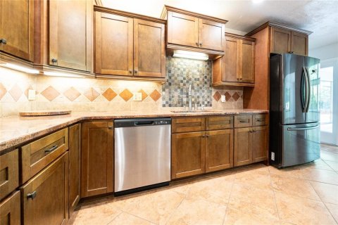 Casa en venta en Gainesville, Florida, 4 dormitorios, 271.74 m2 № 1662137 - foto 17