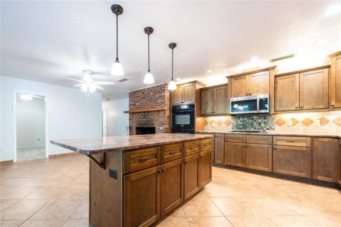 Casa en venta en Gainesville, Florida, 4 dormitorios, 271.74 m2 № 1662137 - foto 19