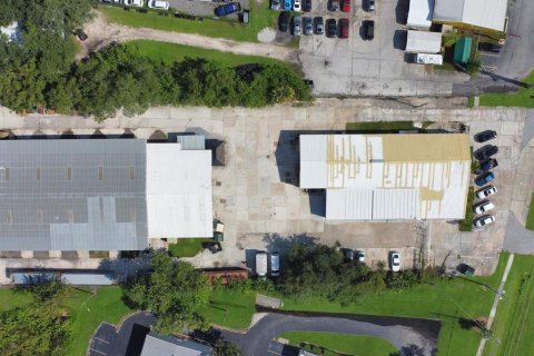 Propiedad comercial en venta en Kissimmee, Florida, 1579.34 m2 № 1909164 - foto 6