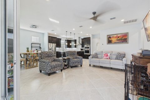 Villa ou maison à vendre à Ocala, Floride: 2 chambres, 155.33 m2 № 2432706 - photo 12