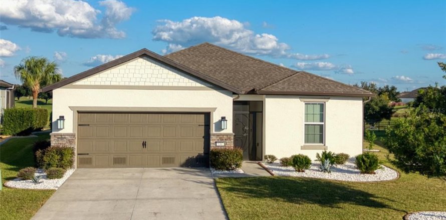 Villa ou maison à Ocala, Floride 2 chambres, 155.33 m2 № 2432706