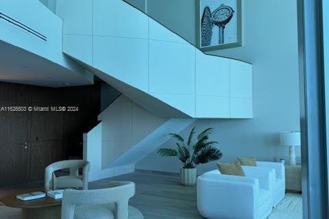 Снять в аренду кондоминиум в Санни-Айлс-Бич, Флорида 4 спальни, 384.71м2, № 1962265 - фото 3