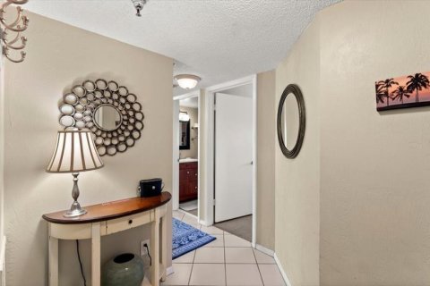 Condominio en venta en Daytona Beach, Florida, 2 dormitorios, 87.7 m2 № 1649266 - foto 4