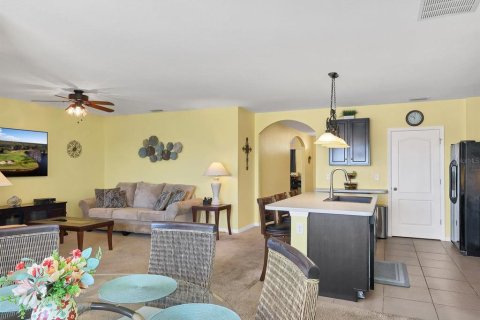 Villa ou maison à vendre à Bradenton, Floride: 3 chambres, 157 m2 № 1902423 - photo 5