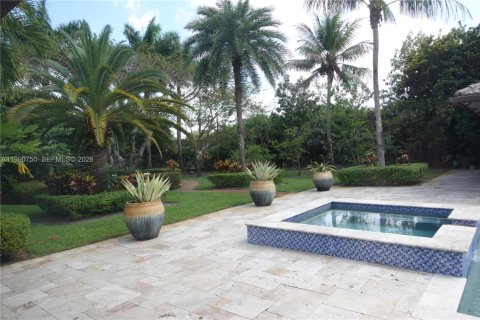 House in Davie, Florida 5 bedrooms, 440.08 sq.m. № 2062589 - photo 15