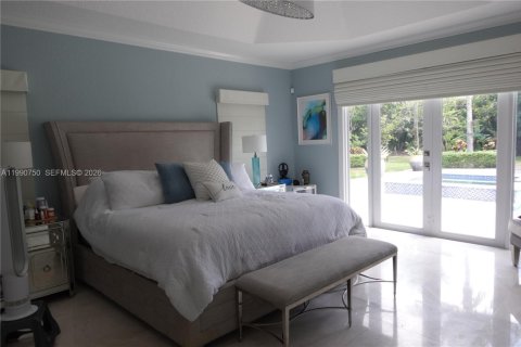 House in Davie, Florida 5 bedrooms, 440.08 sq.m. № 2062589 - photo 17