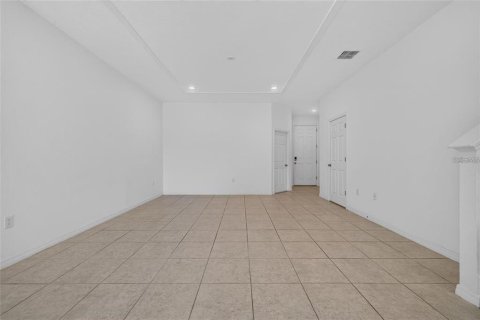 Touwnhouse à louer à Wesley Chapel, Floride: 3 chambres, 146.23 m2 № 2426023 - photo 4