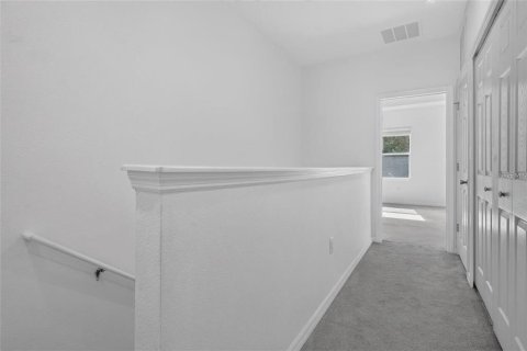 Touwnhouse à louer à Wesley Chapel, Floride: 3 chambres, 146.23 m2 № 2426023 - photo 9